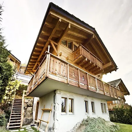 Beautiful With Views From Balcony Chalet *