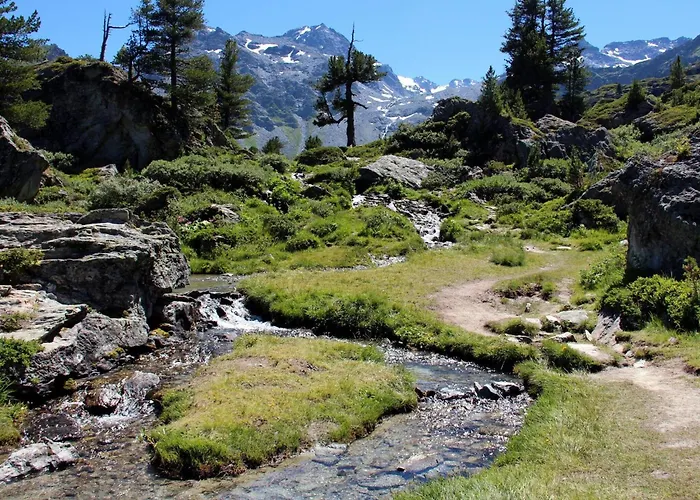 In 4 Valleys Near Lift 샬레 넨다즈